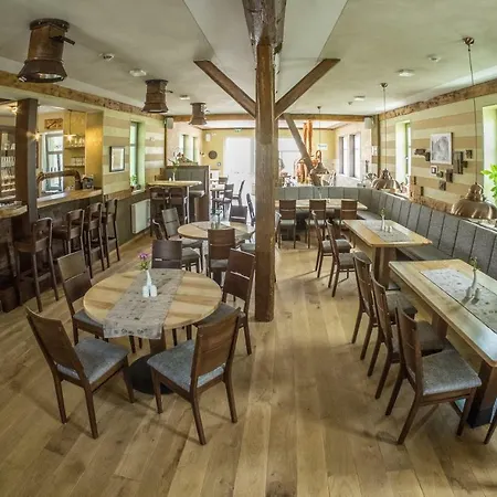 Brauereigasthof Marktmuhle Hotel Oberdorla