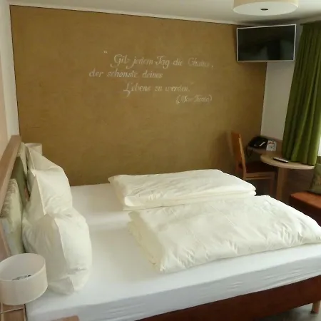 Hotel Brauereigasthof Marktmuhle *